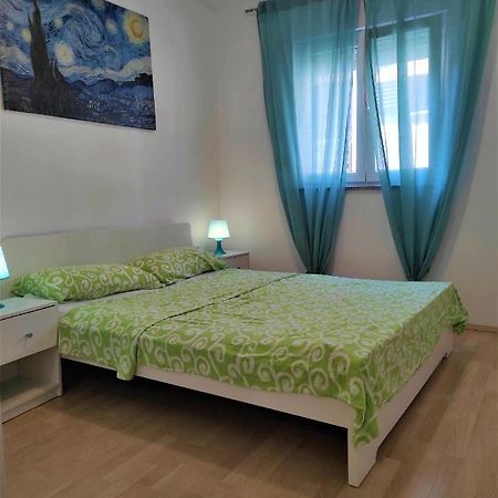 Apartman Kamenjak Premantura Exterior foto